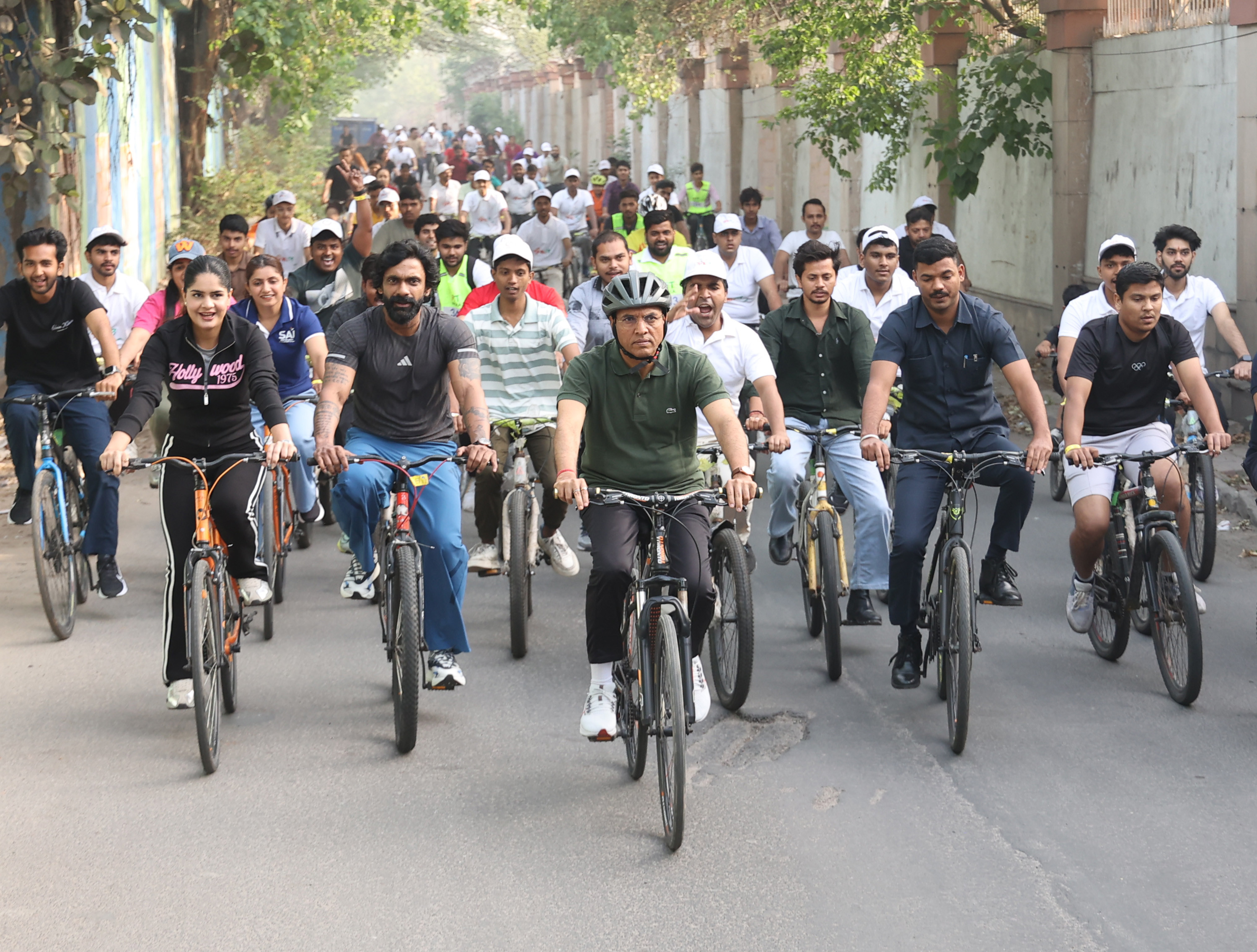  Union Minister of Youth Affairs and Sports Leads Sunday Cycle Rally